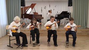 Е.Дербенко "Поросята и серый волк"