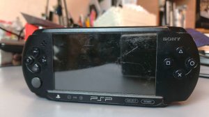 PSP в 2025 - лучшая портативка?