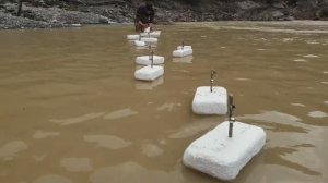 Самая легкая рыбалка / Необычная Рыбалка на реке / Супер Техническая Рыбалка