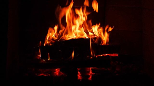 🔥 Уютный камин в формате 4К