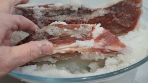 Заболела... Вымачиваю мясо на бастурму.