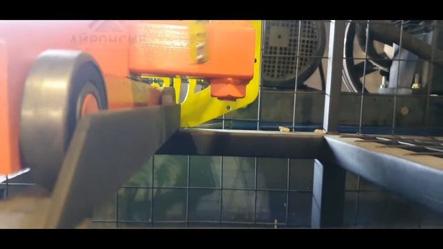 Подъемник на яму или домкрат ямный траверса