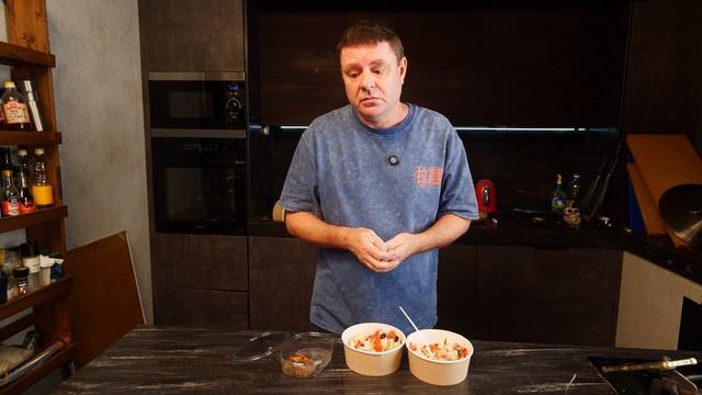 Обзор ресторана "Солнечный день". Девять блюд за 1600! смотреть онлайн