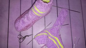 Как я вяжу тапки с косами!?