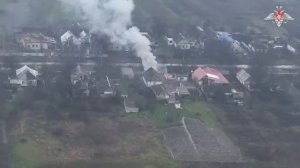 💥Расчеты ТОС-1А «Солнцепёк» и артиллеристы группировки «Восток» нанесли серию мощных ударов по…🔽🔽