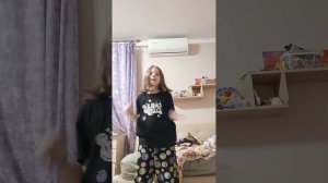 Танцую под песни Анны Немченко