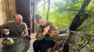 Финик вас просто ЗАЦЕЛУЕТ, а на проделки Анфисы без смеха просто не посмотришь)))