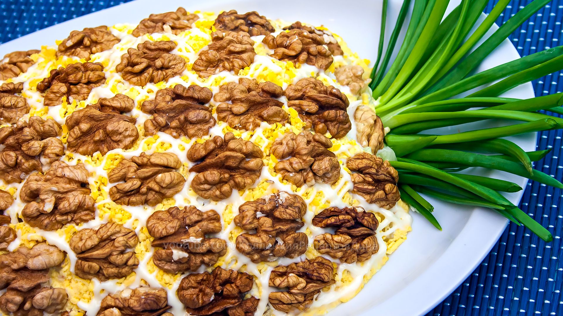 Салат "АНАНАС" – рецепт эффектного и вкусного праздничного салата! смотреть онлайн