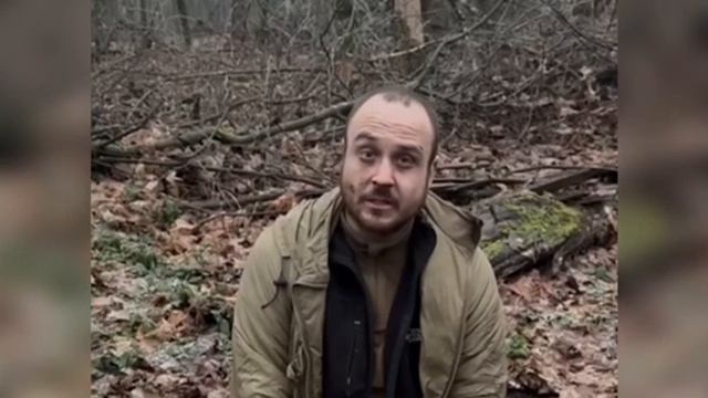 показывал факи дронам русской армии.Наверное первое что он сказал когда его брали был тоже фак смотреть онлайн