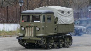 Динамический показ трактора СТЗ-5, выставка "Моторы Войны", 20 декабря 2025