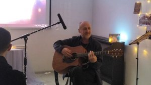 Поет Рашид Сайлюбай