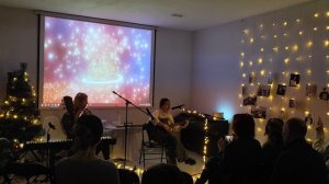 Инга Белобородова аккомпанирует Александре Тарнуевой