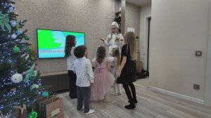 С Наступающим!