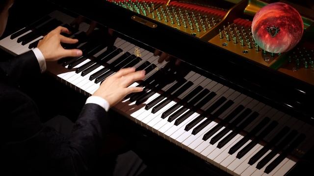 Bloody stream на пианино/Animez смотреть онлайн