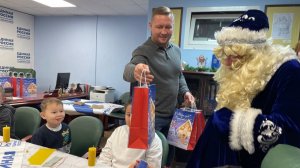 Новогодний мастер-класс провели для детей участников СВО