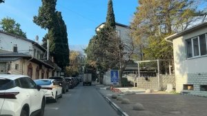 Ялта. По Боткинской с Гоголя ул., на Кирова ул., до ост. Партизанская. 29.11.2025. Крым.Crimea.Yalta