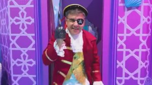 Настя и Ева помогают друг другу Большой детский сборник