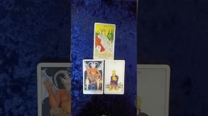 Таро расклад для Овнов на январь 2026 года