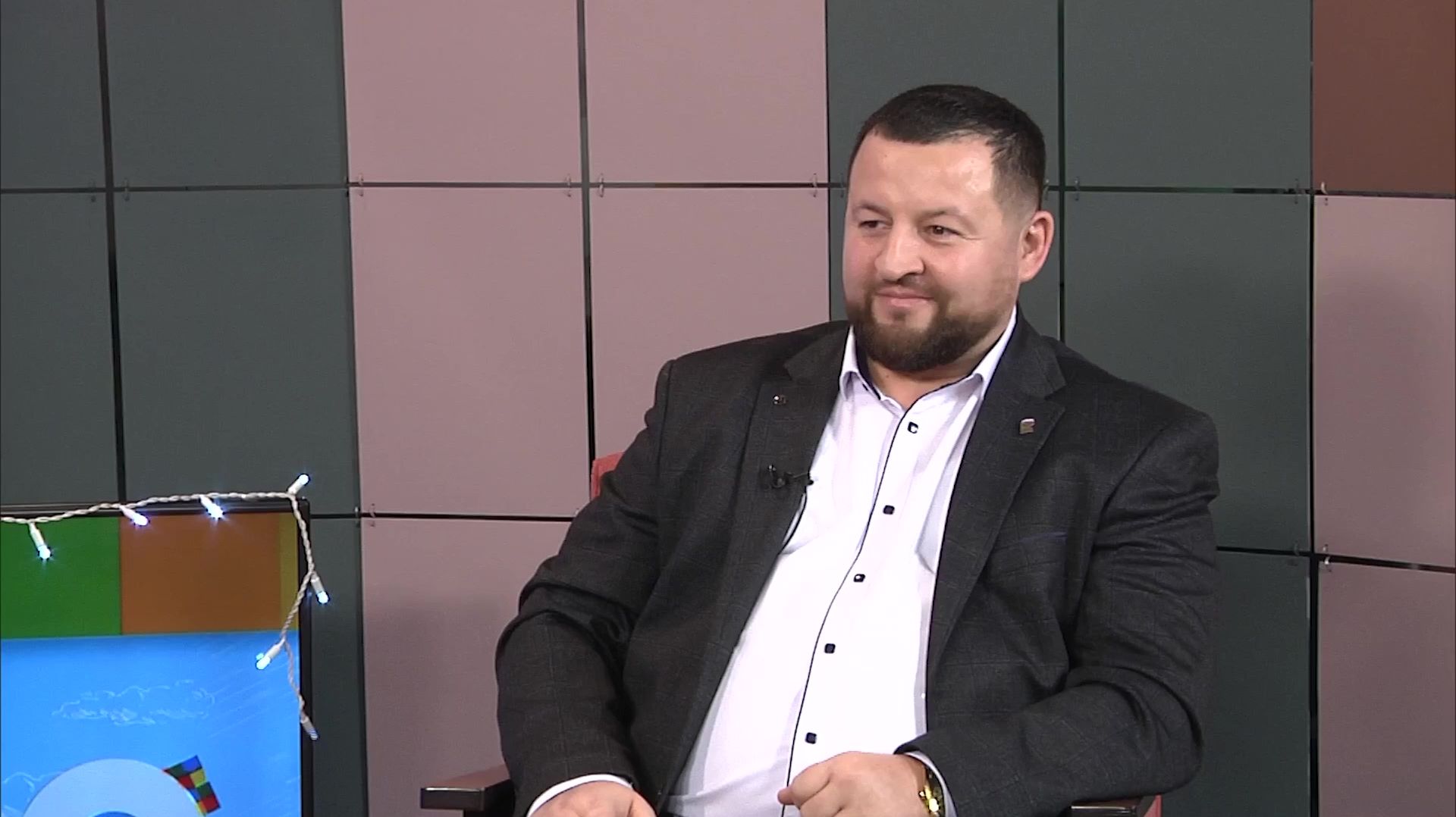 Праздник человеческого света