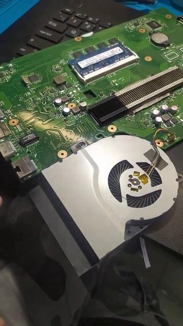 И вы мне скажите что я вас обманул,Но НЕТ! #shorts #сделайсам #самсебемастер смотреть онлайн