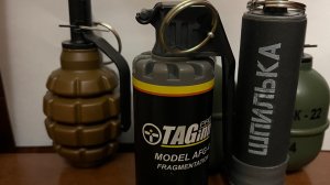 Бека и распаковка её посылки с гренами