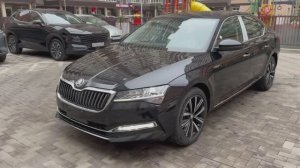 SKODA SUPERB 2025