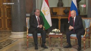 Путин выразил соболезнования Рахмону в связи с трагедией в подмосковной школе