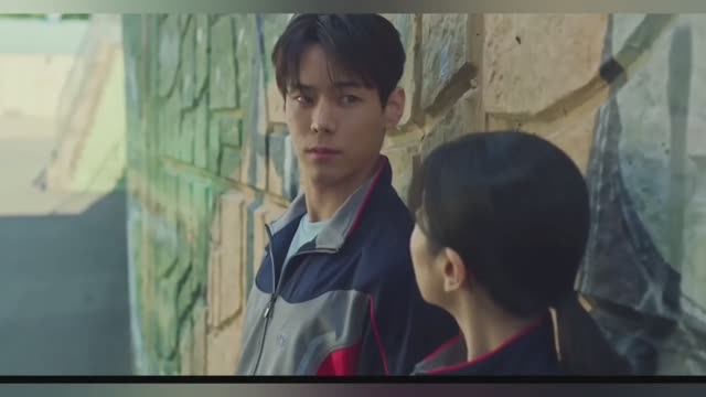 Трейлер нового корейского фильма "Бегу к тебе" 2025 год🔥 смотреть онлайн