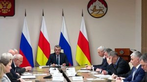 Сергей Меняйло провел еженедельное аппаратное совещание