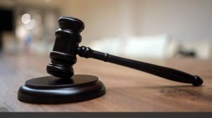 Экс-министра торговли Подмосковья приговорили к условному сроку за нападение