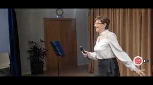 Снег летит и летит, снег летит и летит, На губах, на губах наших  – Евгений Муравьёв музыка и слова