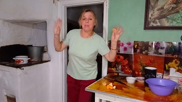 Жизнь в деревне. Ужин на печи для мужа смотреть онлайн