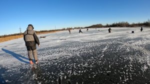 ПЕРВЫЙ ЛЕД 2025-2026. Зимняя рыбалка. Ловля Окуня на Балансир и Щуки на Жерлицы.