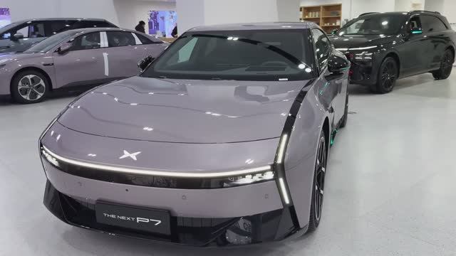 Xpeng P7 2026 - Интерьер и Экстерьер смотреть онлайн