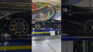 Блондинка в автосервисе