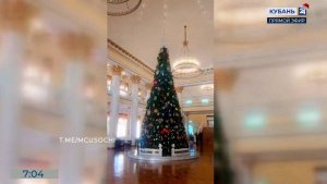 В Сочи открылась выставка авторских елочных игрушек