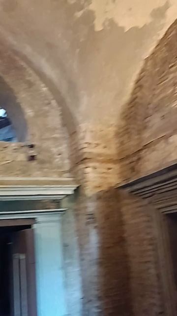 Оружейная, дворец Топкапы, Стамбул, Турция (Armoury in Topkapi Palace, Istanbul, Turkey)