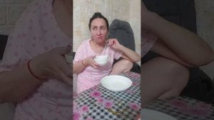 мукбанг / картофан/ тунец/грибочки маринованные.