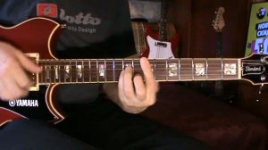 Наташка-ВИА "Поющие гитары " (как играть на гитаре аккорды)