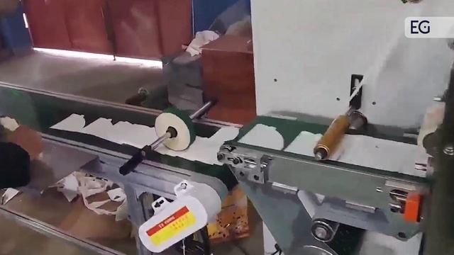 Машина для производства кофейных фильтров CY-U(V) смотреть онлайн