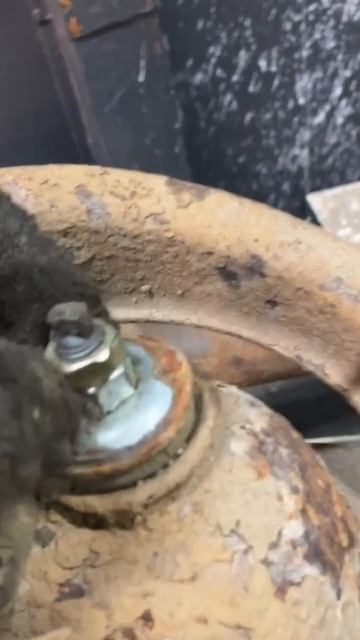 Как пластилином защитить резьбовые соединения смотреть онлайн