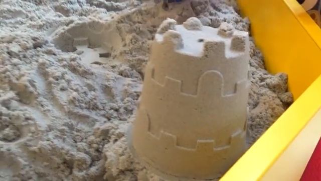 Настя на детской площадке в Краснодаре