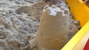 Настя на детской площадке в Краснодаре