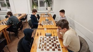 Белик Иван	(2024) - Борисов Максим (2282)