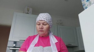 Варю свекольник. Дошили парную. Немного угорели.