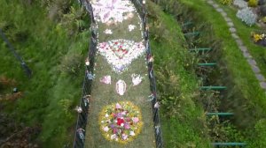 ВЕЛИКОЕ  В МАЛОМ Слова:Александр Ерёмин Музыка,аранжировка,исполнение:Александр Волченко@,