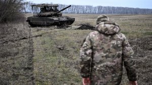 Танки Т-80БВМ сметают ВСУ на красноармейском направлении. Лучшее видео из зоны СВО