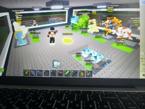 трей в steal a Brainrot