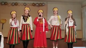 Игровая песня "Ай, Заинька" с колядкой в исполнении фольклорного театра традиций "К истокам"