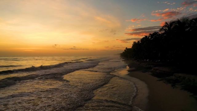 Успокаивающее и расслабляющее видео рассвета на море